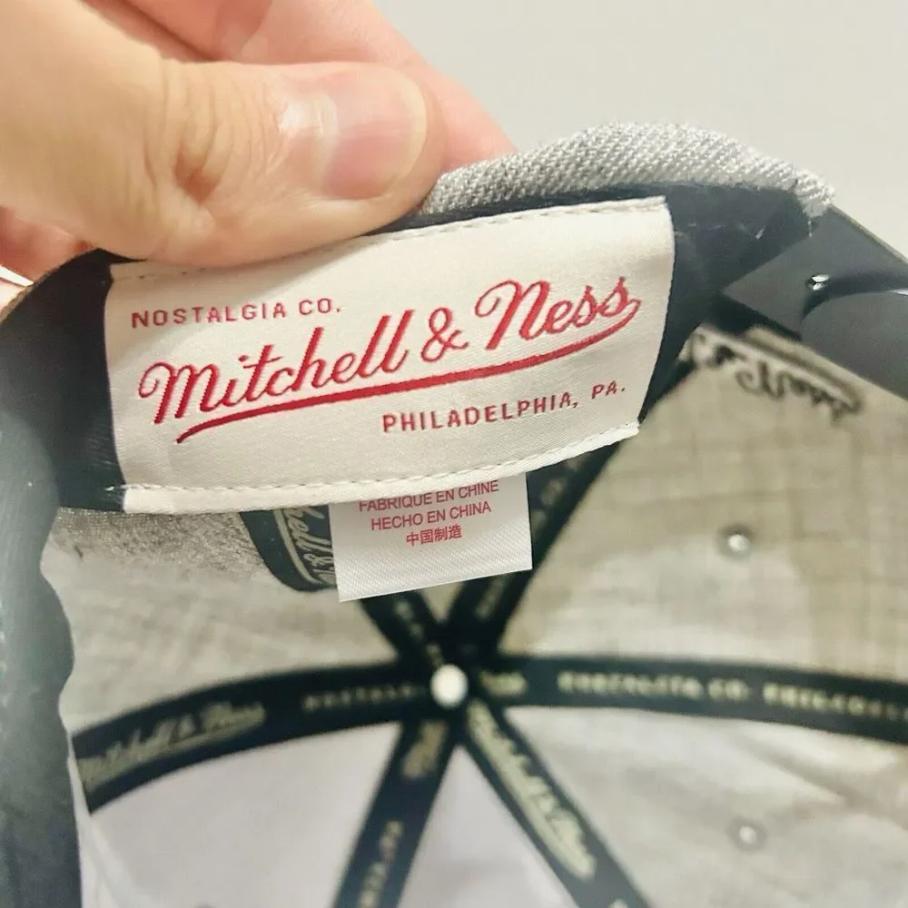 Mitchell & Ness new size